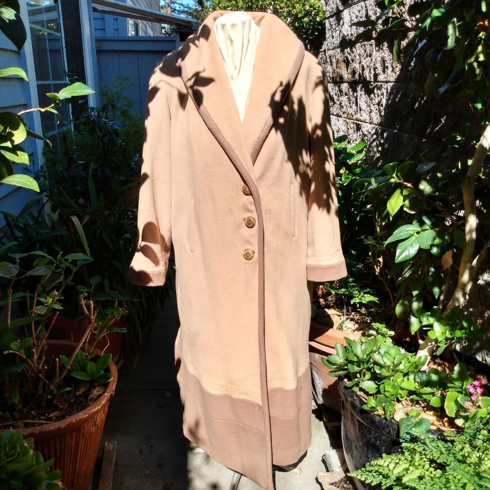 2-Tone Vintage Cashmere Steamer Coat - Unisex